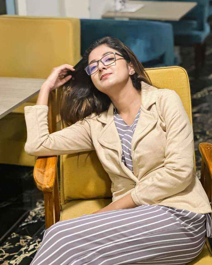 Dhaka Call Girl Image 12